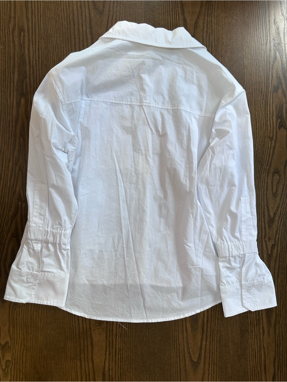 Elle Gray White Button-Down Shirt with Gathered Cuffs - Picture 2 of 2